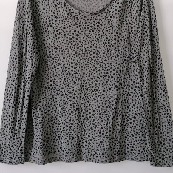 Any Taylor Loft Womens Gray Scoop Neck Leopard Print Comfy Blouse Top Size Large - Picture 3 of 7